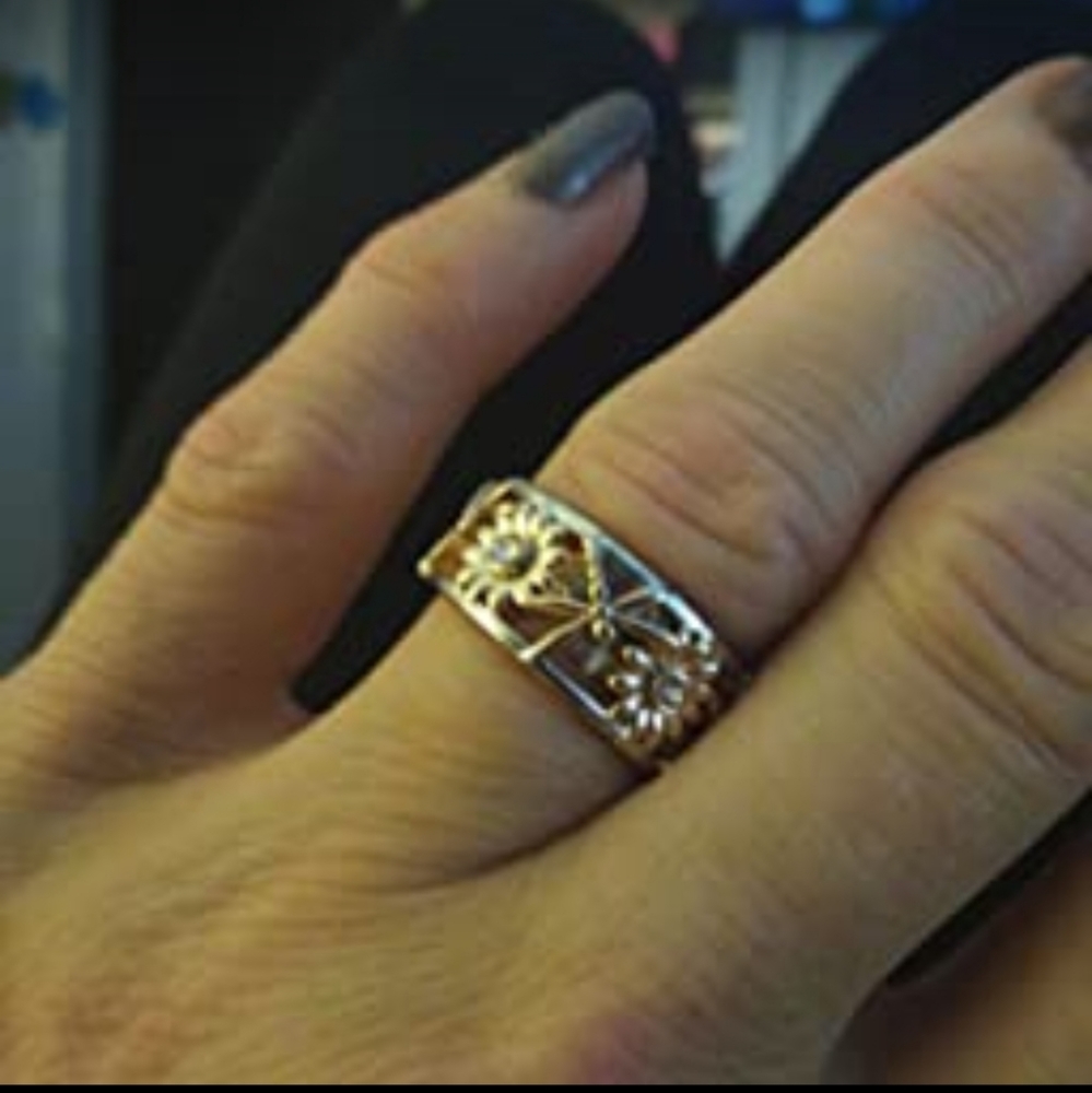 Dragonfly sunflower ring size 7